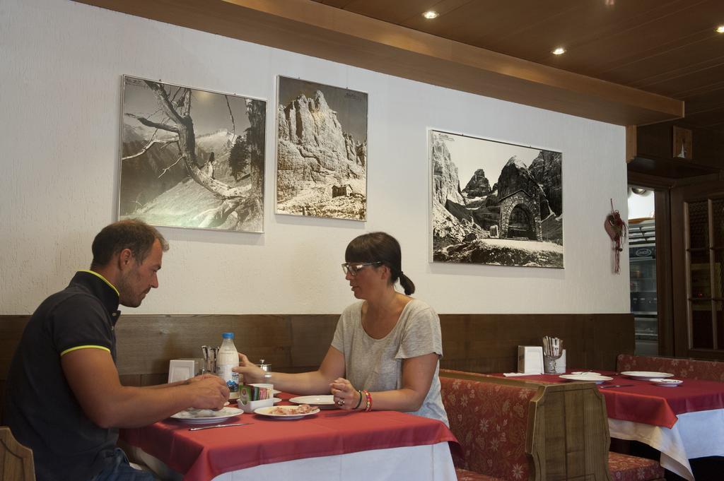 Hotel Garni Dello Sportivo Madonna Kültér fotó