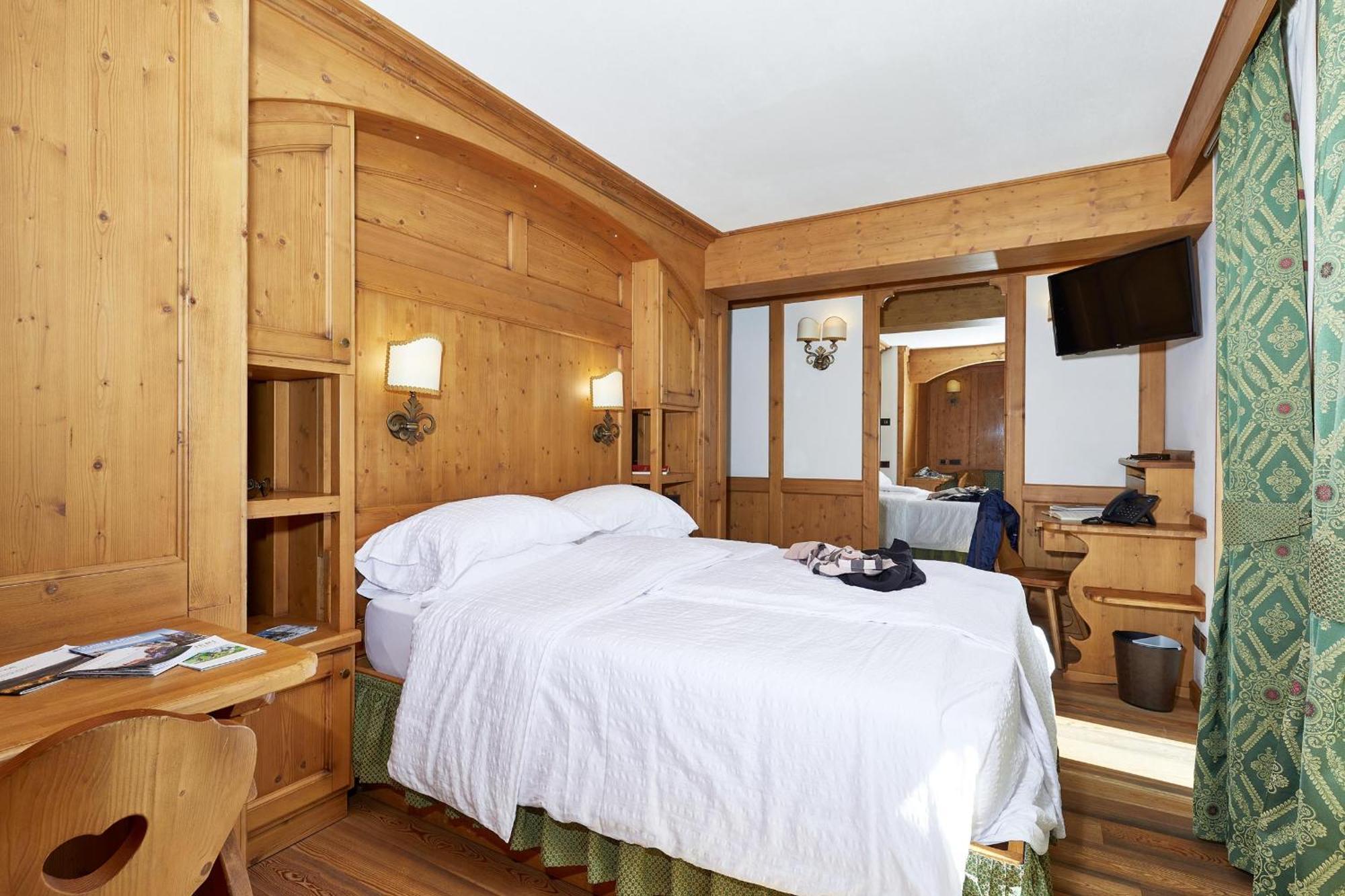 Hotel Garni Dello Sportivo Madonna Kültér fotó