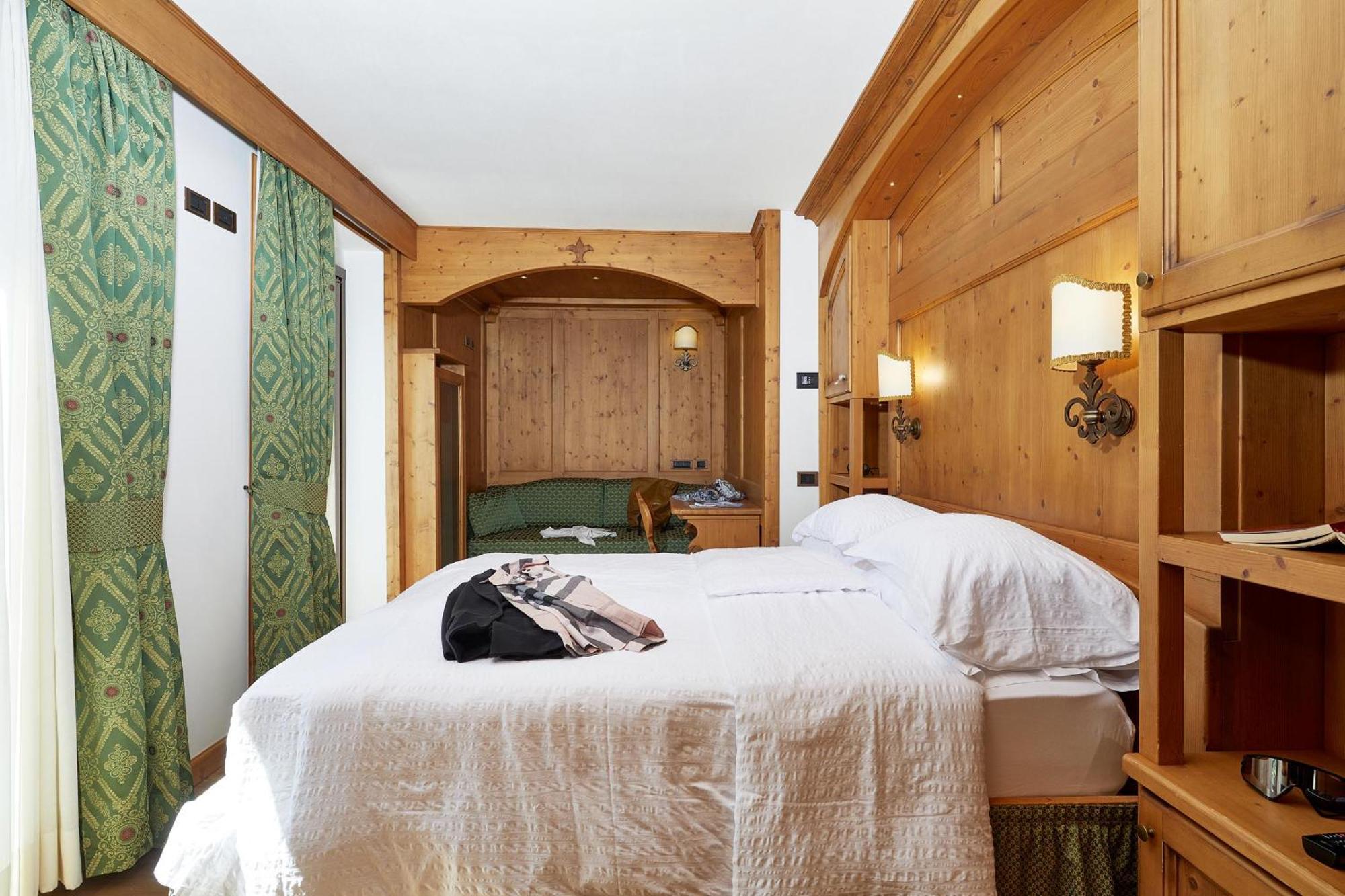 Hotel Garni Dello Sportivo Madonna Kültér fotó