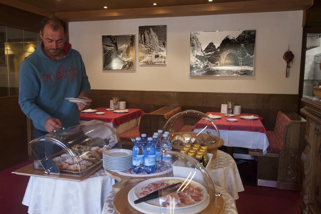 Hotel Garni Dello Sportivo Madonna Kültér fotó